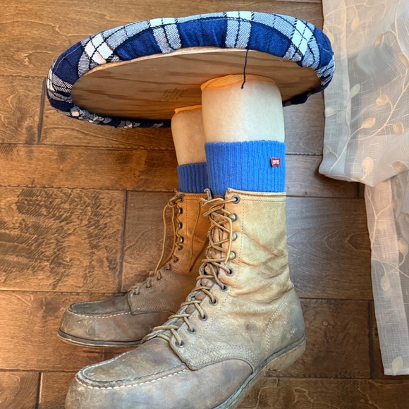 FOOT Stool, NOVELTY, an original! Handcrafted Vintage - Picture 4 of 5